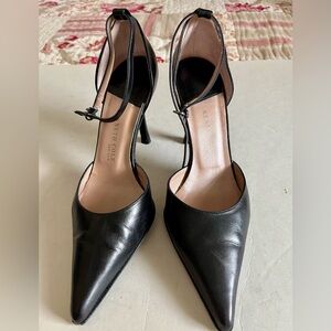 Kenneth Cole Classic Black Heels